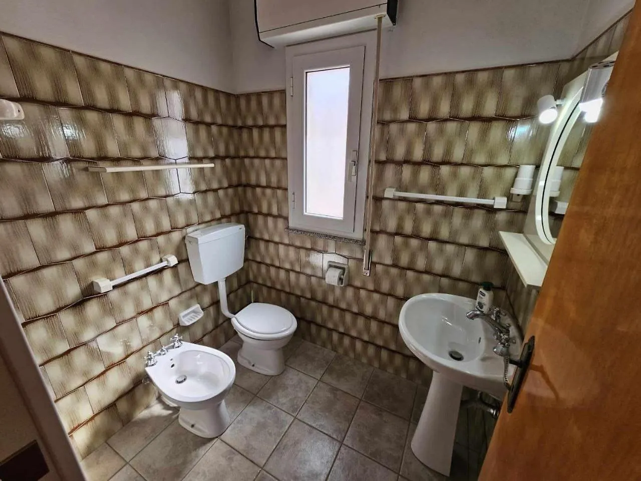Casa Angela Alla Guitgia Lampedusa 0*,  Itálie
